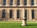 Colonne du Louvre