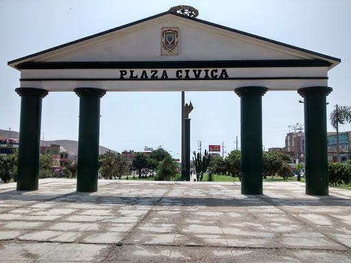 Plaza Civica