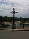 La croix du pont romain