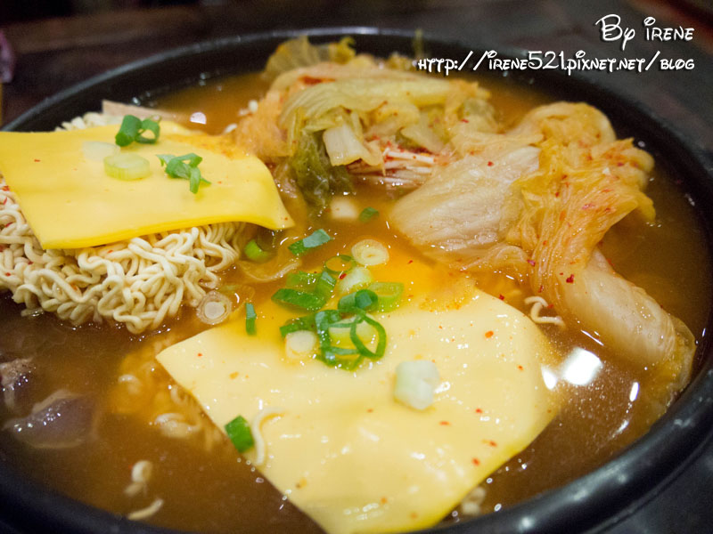 【台北內湖區】滿滿一桌的超值料理．大食代 韓本家