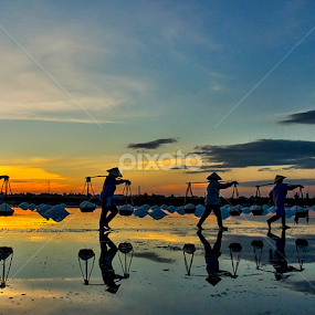 Đời Muối ! by Han Duy - People Group/Corporate