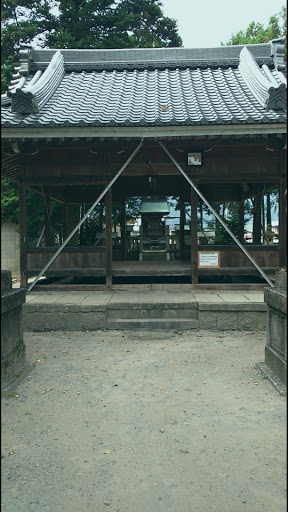 村社　湯殿神社