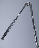 Notenkraker gemaakt van ijzer van de kanonneerboot Nr. 2 van Jan van Speijk