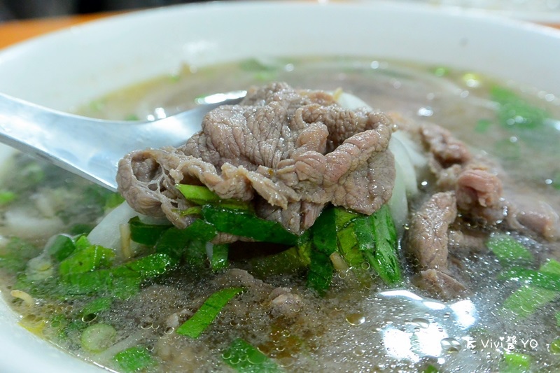 台北市大安區 捷運信義安和站 通化夜市 阿香越南牛肉河粉 平價小吃