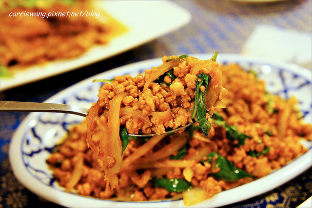 【台中泰式料理】泰國麵王泰式餐廳。平價好吃的泰式餐廳，連泰國人也推薦好吃又道地