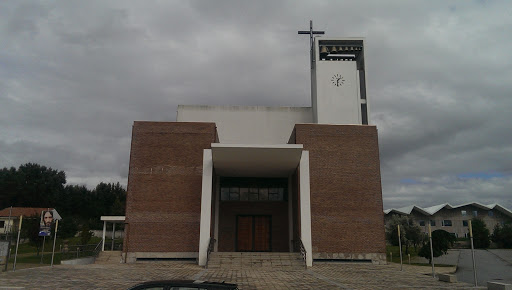 Igreja Nova Da Sobreira
