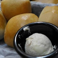 TEXAS ROADHOUSE 德州鮮切牛排(新光店)