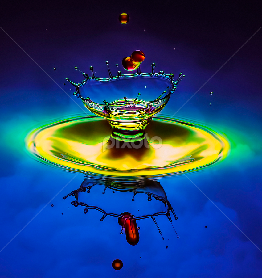 Cheers ! by Chandra Irahadi - Abstract Water Drops & Splashes