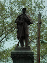 Civil War Statue