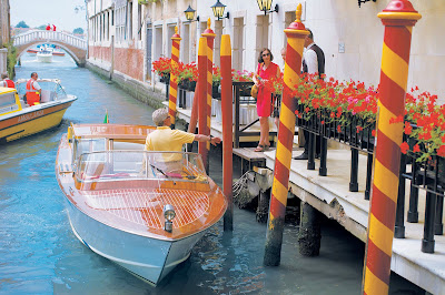 Tere Moana takes you to romantic Venice, the "City of Canals." 