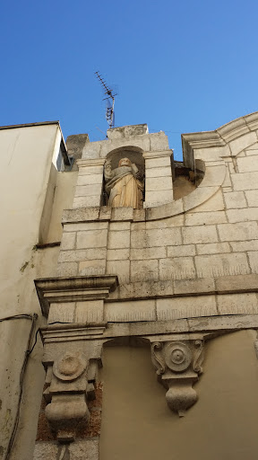 San Pietro Statua