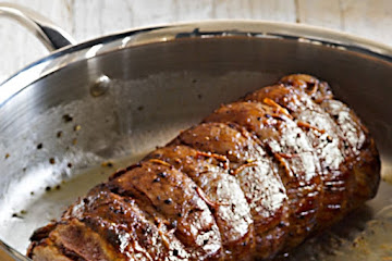 Beef Tenderloin with Pinot Noir Sauce