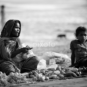 Traditional Market by Double'u Photoworks - People Street & Candids