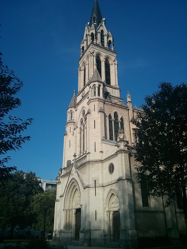 Église Confluence Sainte Blandine
