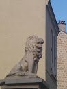 Lion En Pierre 