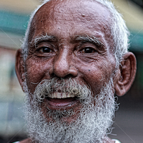 Beautiful Smile Grand Father by Hendra Rusli - People Portraits of Men
