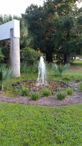 Watermark Plaza Fountain