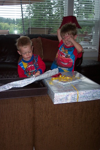 [Brady's 2nd Birthday (26)[2].jpg]