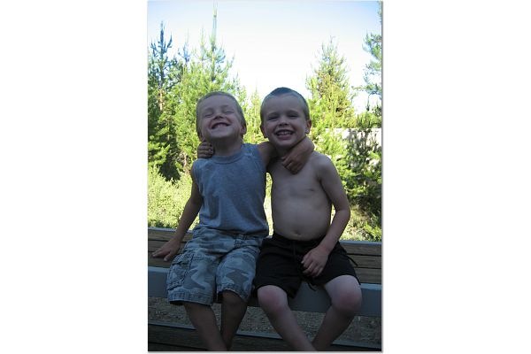[Jacob & Carter[3].jpg]