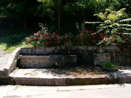 Fontana Acqua Dei Santi