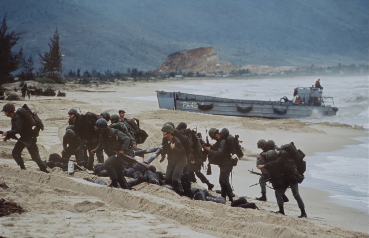Морпехи вьетнам. Дананг 1965. Высадка в Дананге. Морская пехота во Вьетнаме.