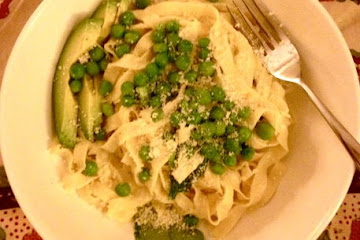 Homemade Pasta with a Lemony-Cream, Spinach, and Pea Sauce