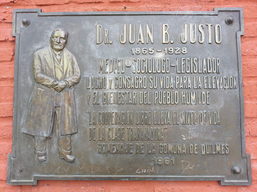 Placa Dr. Juan B. Justo