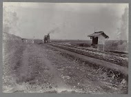 Spoor langs suikerrietvelden