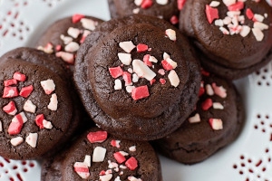 Candy Cane Joe Joe's Stuffed Coookies Recipe