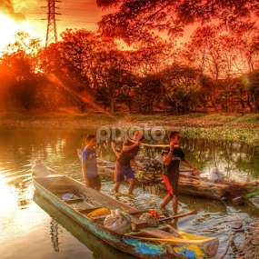 telaga ngipik gresik by Rizal Debby - People Street & Candids