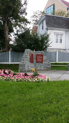 Fort Townshend Monument