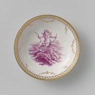 Schotel met een putto op wolken