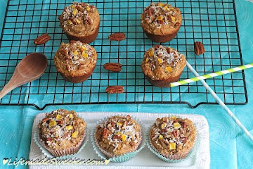 Skinny Mango Banana Muffins