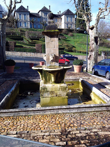 Fontaine De La Marzelle