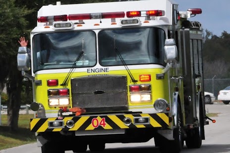 Fire Truck Jigsaw Puzzle Screenshots 3