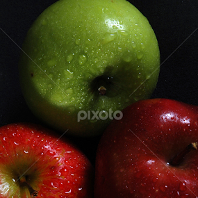 BUAH APEL by Hendra Hermawan - Food & Drink Fruits & Vegetables