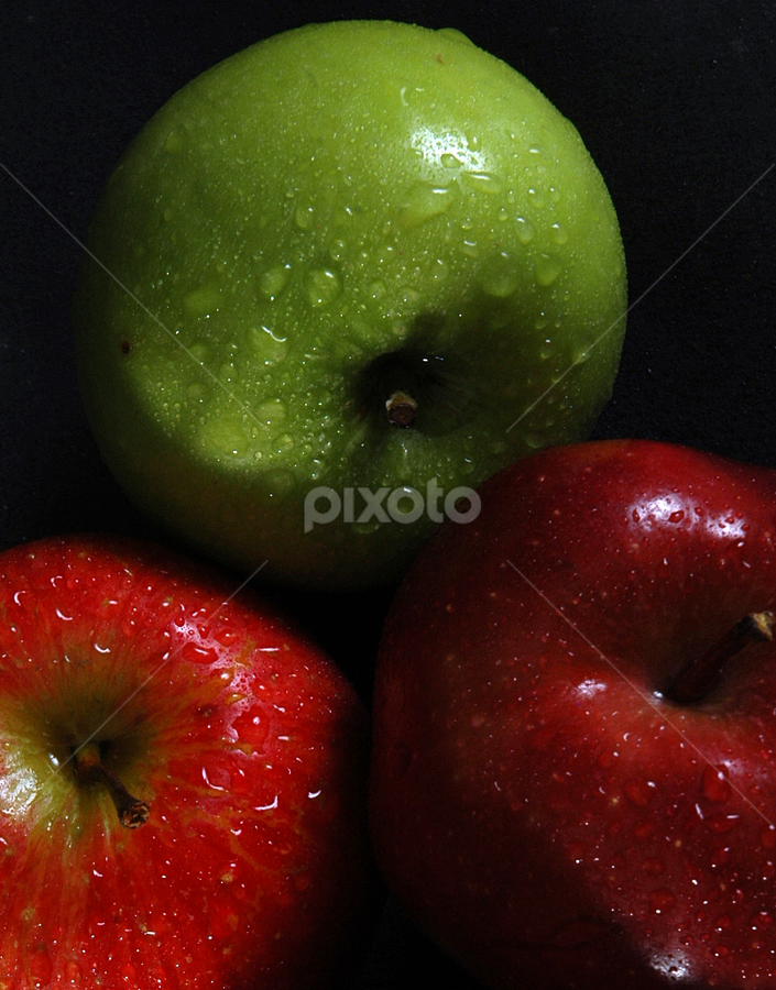 BUAH APEL by Hendra Hermawan - Food & Drink Fruits & Vegetables