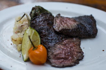 Spiced Skirt Steak With Whole Roasted Plantains