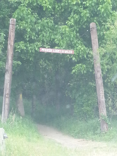 Pfeifer Loop Trail Entrance