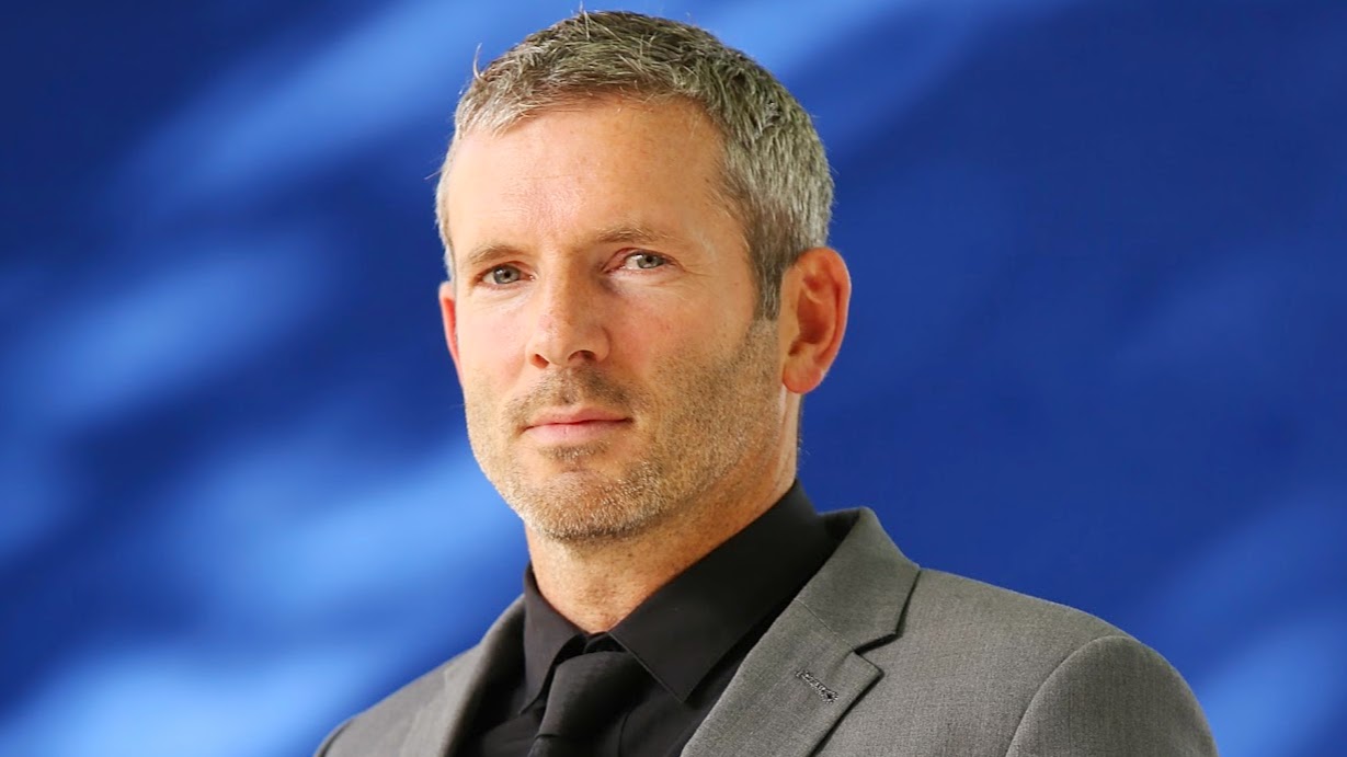 Books by Kevin Maurer on Google Play