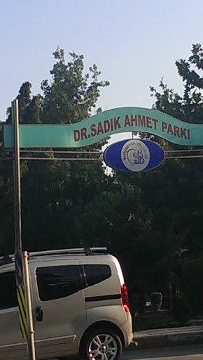 Dr.Sadık Ahmet Parkı