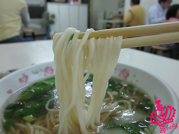 內湖「無名陽春麵店」．近內湖國小/巷弄美食〃捷運文德站