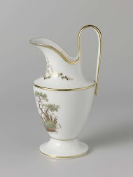 Teapot and milk jug, part of a tea service