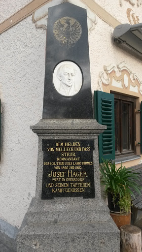 Josef Hager Denkmal