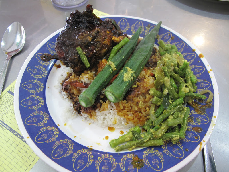 Chicken Curry Beans Lady Fingers On Steamed Rice Nasi Kandar Pelita Malaysia Food Restaurant Reviews