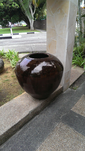 Glossy Brown  Decorative Pot