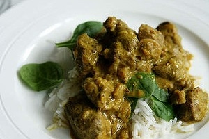 Hot lamb curry