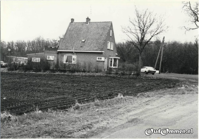 FM018-1bw--.jpg