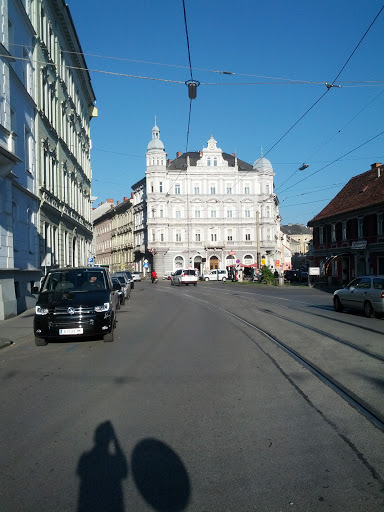 Dietrichsteinplatz Gebäude