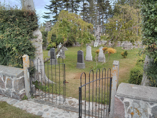 Vejrø Cemetery 